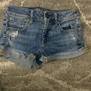 Size 0 American Eagle Super stretch booty shorts